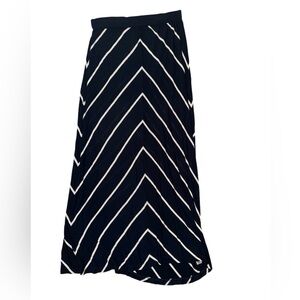 Maxi floor length skirt size S stretch